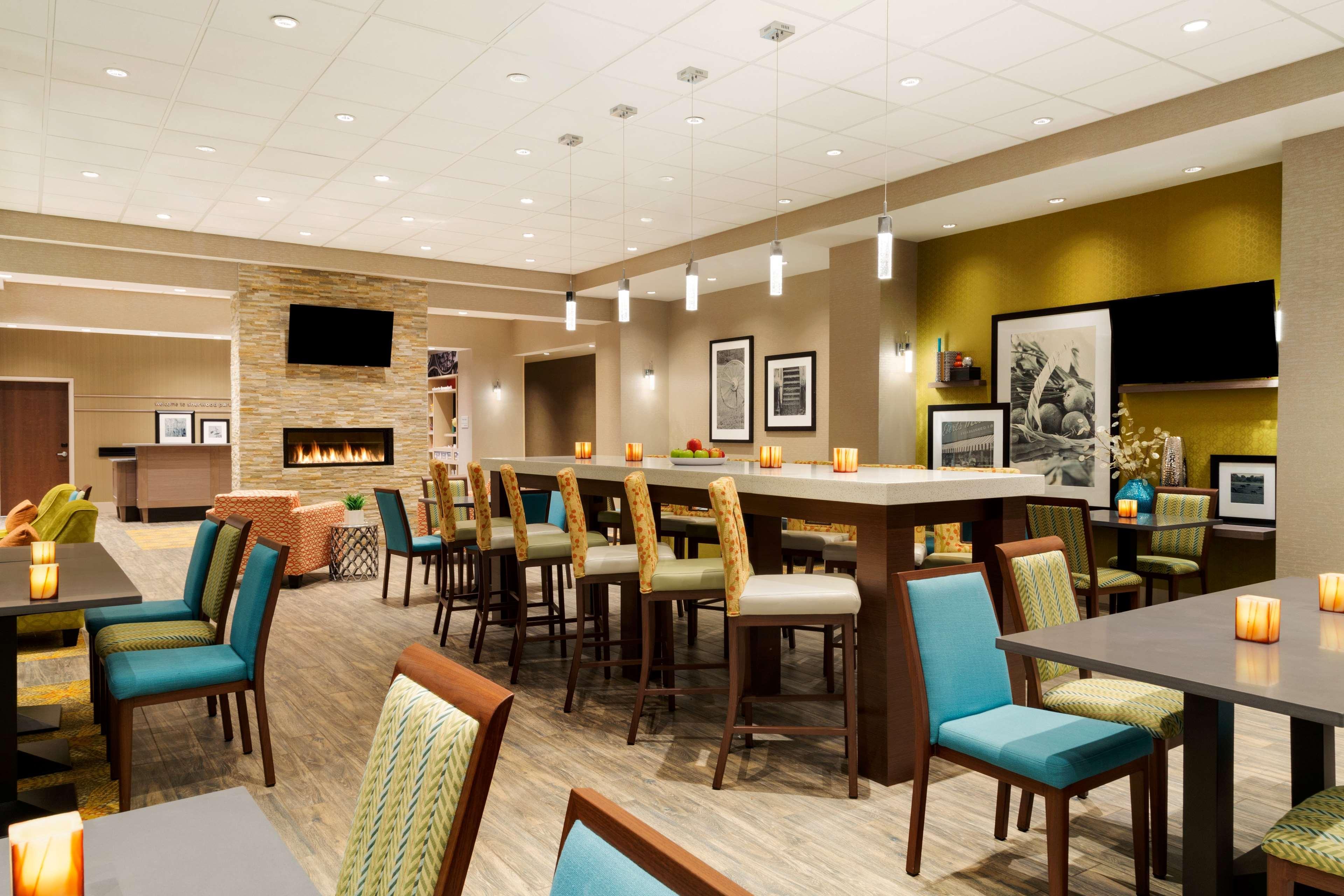 Hampton Inn By Hilton Edmonton/Sherwood Park Buitenkant foto