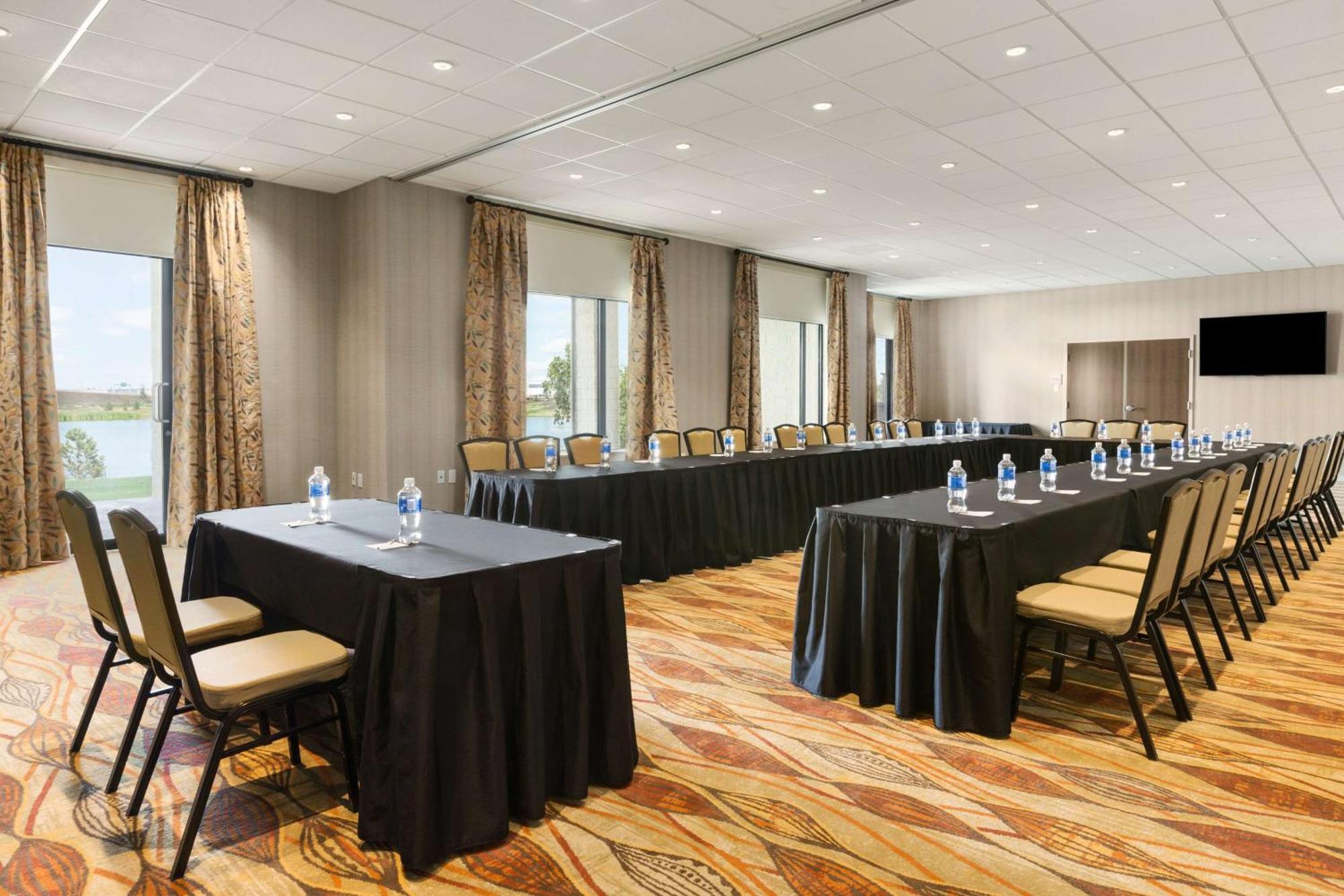 Hampton Inn By Hilton Edmonton/Sherwood Park Buitenkant foto