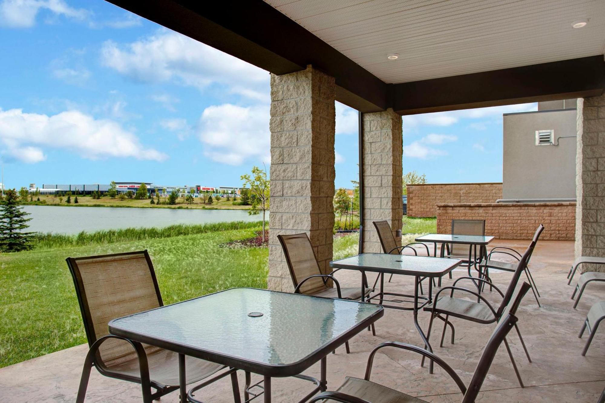 Hampton Inn By Hilton Edmonton/Sherwood Park Buitenkant foto